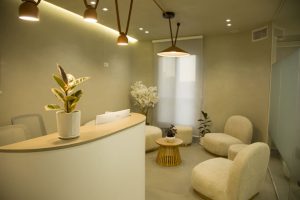 استخدام متخصص جراح فک و صورت در مرزداران