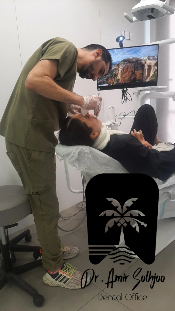 بهترین فوق تخصص ایمپلنت